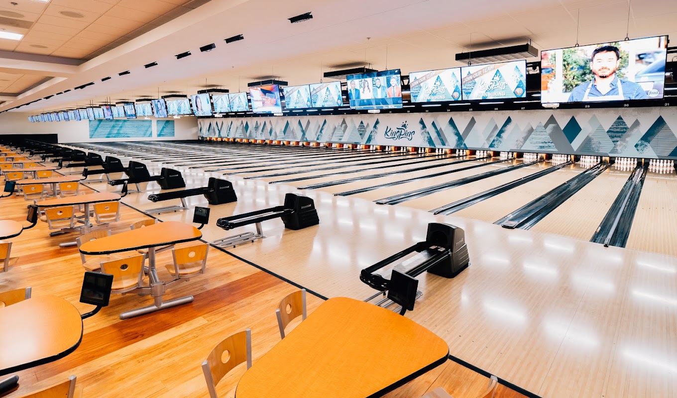 Bowling and entertainment venue in Portland Oregon