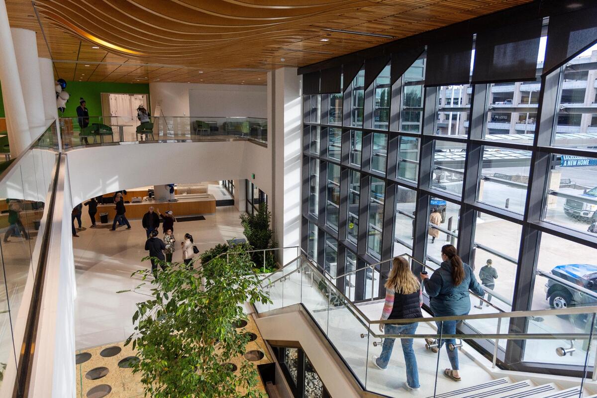 Medical and orthopedic healthcare environment for a Community Mosaic Experience
